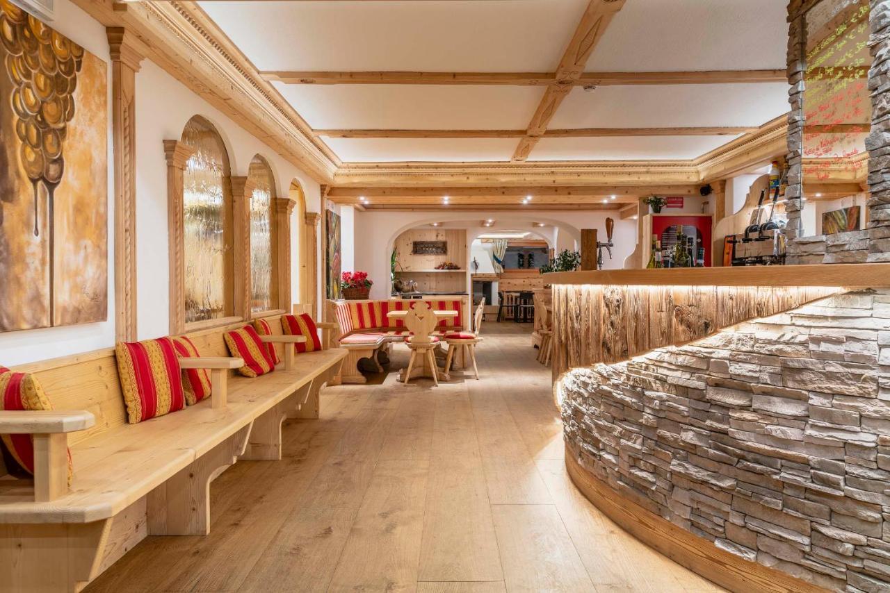 Hotel Ciasa Lorenzi Cortina dʼAmpezzo Zewnętrze zdjęcie